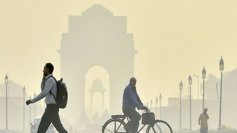 德里的降雨预计将进一步提高空气质量