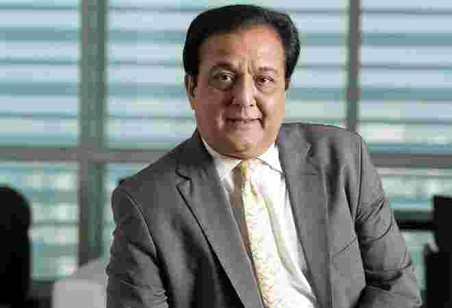 Rana Kapoor，推动者实体出售剩余0.8％的银行股权