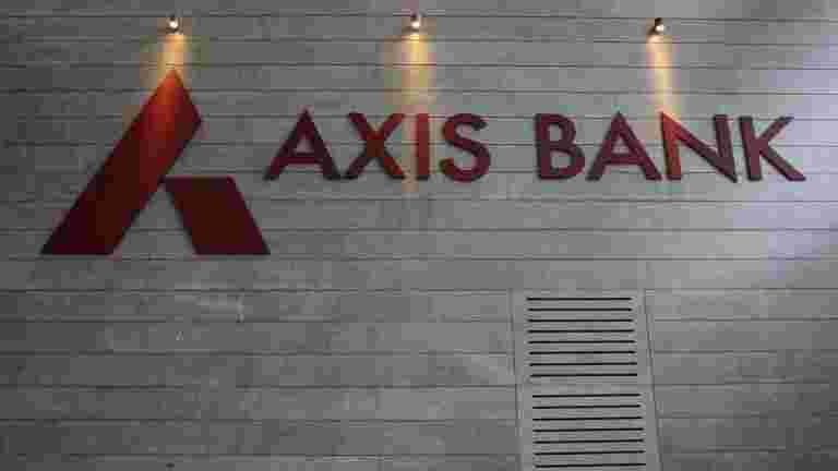 Axis Bank，促进者联合印度保险结算结算涉嫌披露案件与SEBI失误
